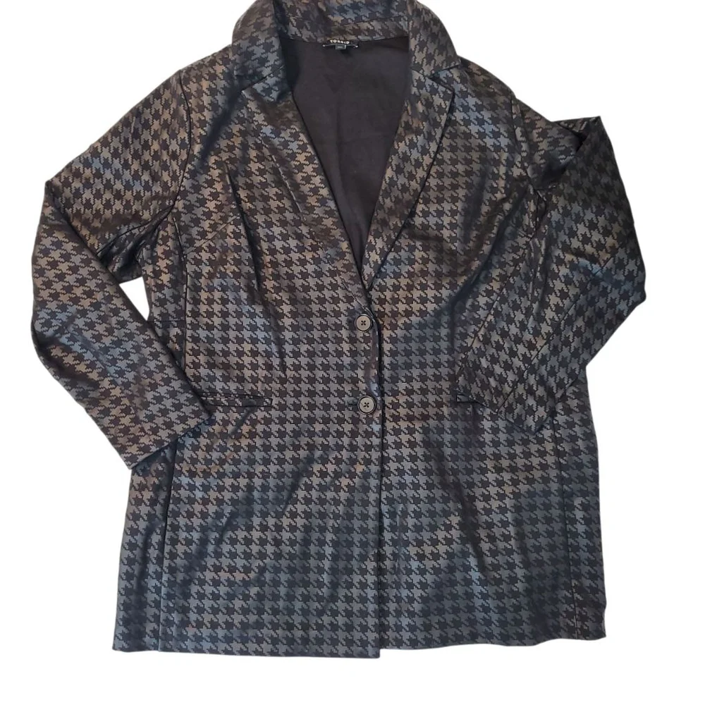 Women's Torrid Studio Luxe Ponte Relaxed Houndstooth Blazer 3X Black Gray - Picture 2 of 10